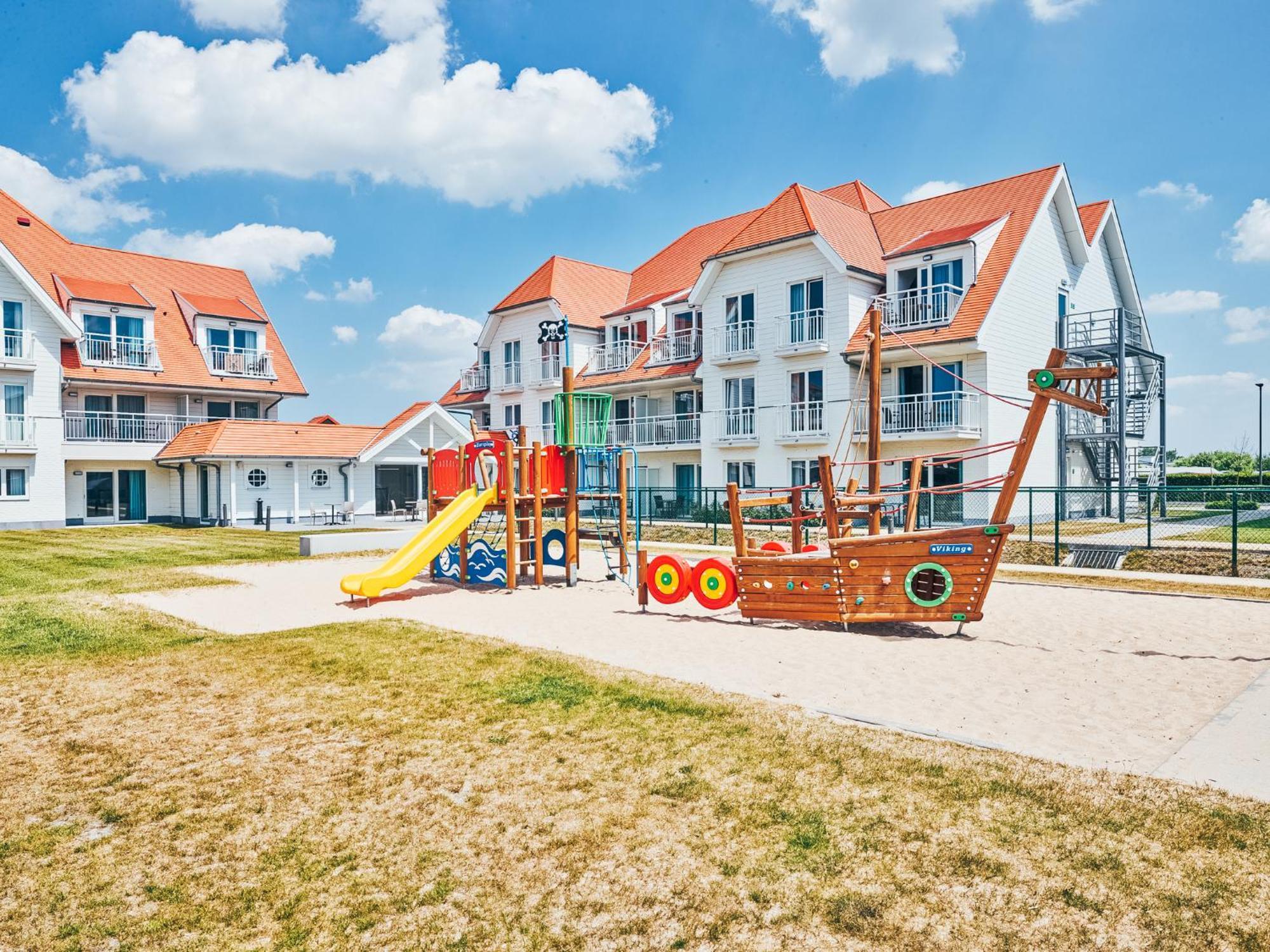 Holiday Suites Nieuwpoort Kültér fotó